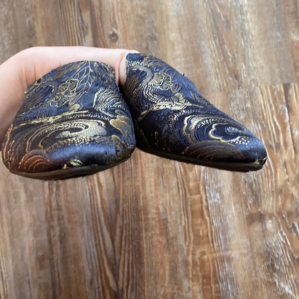 Franco Sarto Black Gold Floral Pointed Toe Slip On Mules Flats - Picture 3 of 5